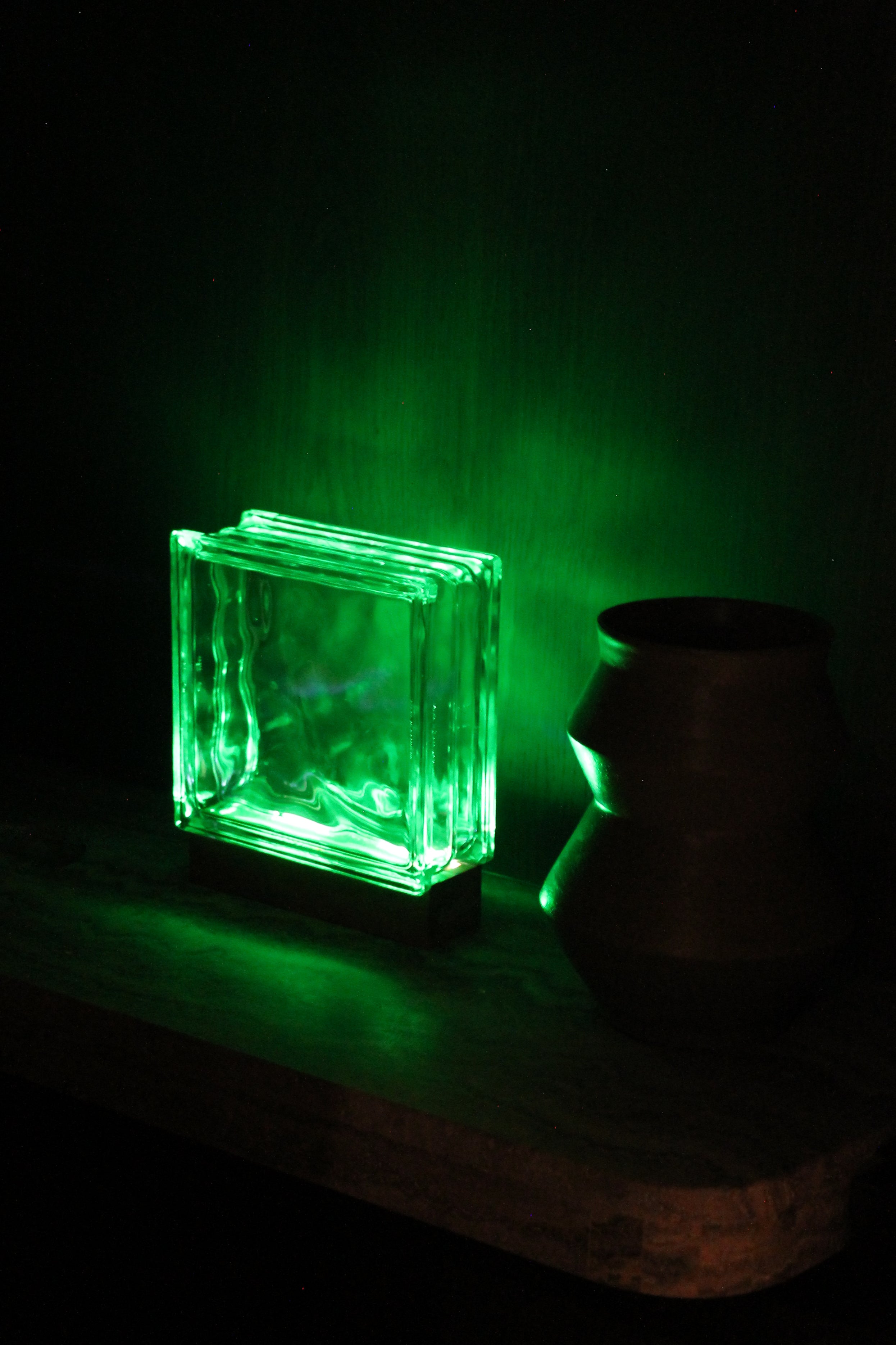 Wired Wave Bloc Lamp.